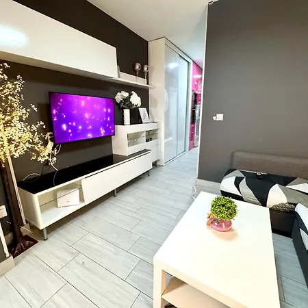 Luxury And Pink Vistasalmar Torremolinos